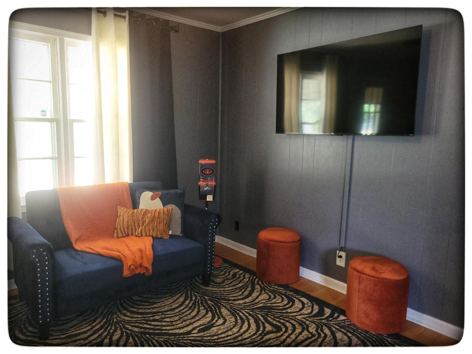 Capital City Eagle'S Nest - Pool Table - Pet Friendly - 6 Beds Villa Montgomery Bagian luar foto